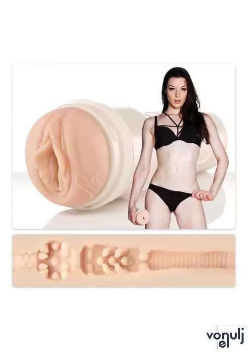FLESHLIGHT maszturbátor Signature Collection Stoya Destroya - realisztikus, vagina formájú, testszínű, vízálló, vibráció nélküli