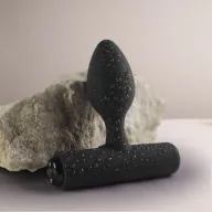 Vibrátoros fenékdugó Rocks-off Nova Solaris Black - vízálló