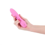 NS NOVELTIES rúdvibrátor Obsession Clyde Light Pink - rózsaszín színben, bordázott stimuláló felszínnel, vízálló, akkumulátoros