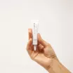 BIJOUX INDISCRETS stimuláló gél Clitoral Balm 10 ml - csiklóstimuláló, melegítő és serkentő hatással, kókusz illattal, ginzenggel és argininnel