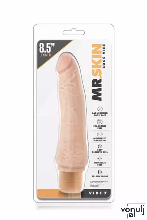 BLUSH élethű vibrátor Mr. Skin Cock Vibe 7 - realisztikus, vízálló, elemes, PVC (21 cm)