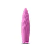 NS NOVELTIES rúdvibrátor Revel Kismet Pink - rózsaszín színben, vízálló, bordázott stimuláló felszínnel, akkumulátoros