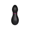 SATISFYER léghullámos csiklóizgató Penguin - fekete-fehér színben, vízálló, akkumulátoros