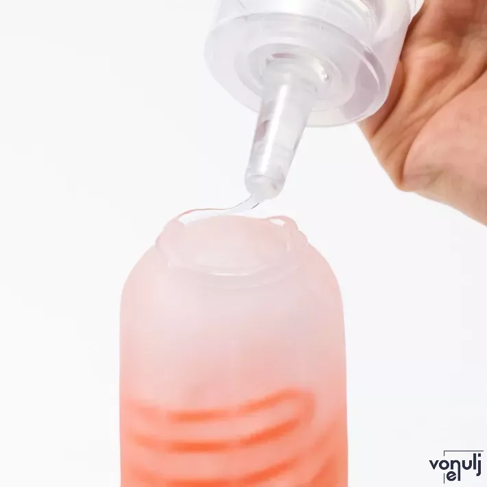 TENGA intim síkosító Lotion Light 170 ml - vízbázisú, szín-, és illatmentes, selymes tapintású, kifejezetten Tenga maszturbátorokhoz
